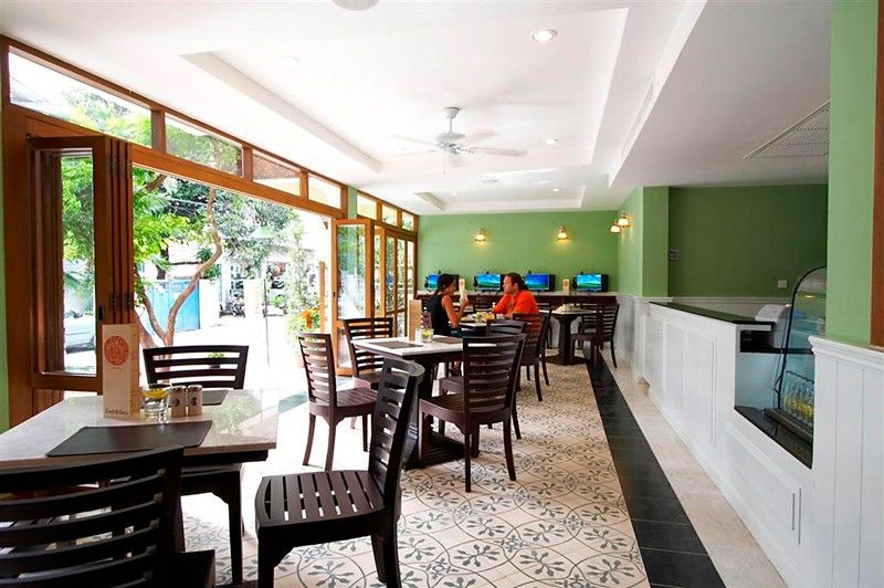La Petite Salil Sukhumvit 8 Hotel Banguecoque Restaurante foto